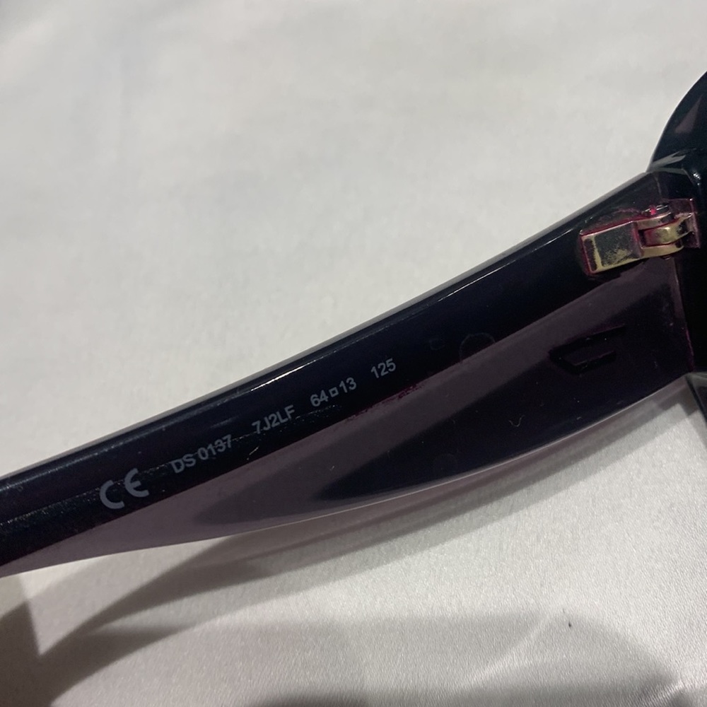 Diesel Sunglasses with box - Picture 8 of 11